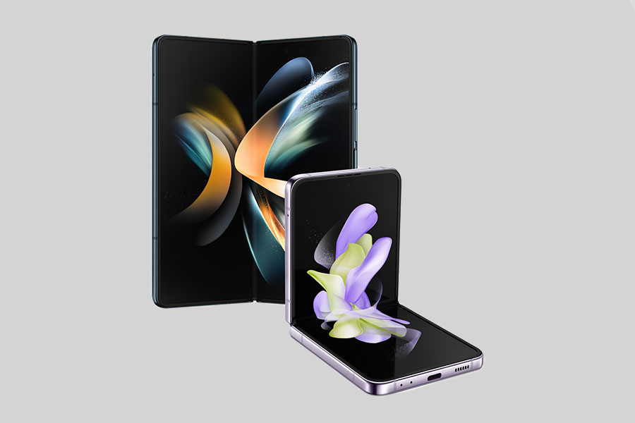 New Galaxy Z Flip4 and Z Fold4 at Samsung Experience Store